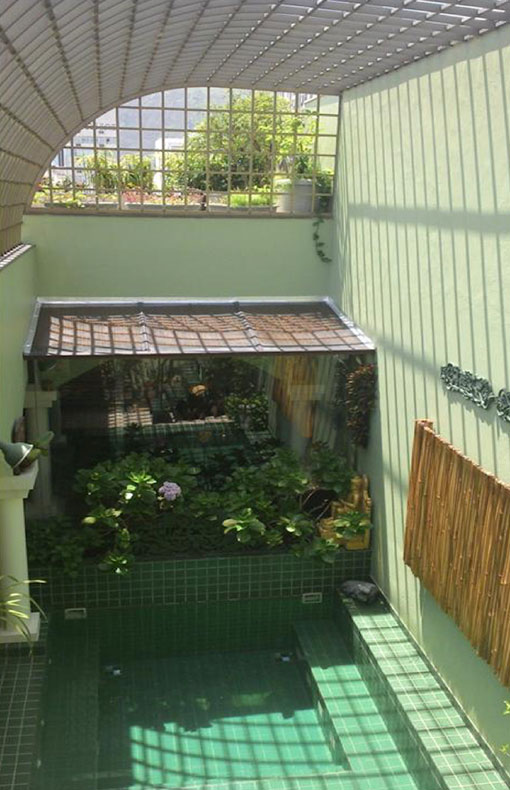 Forro e painel de bambu – Átrio de piscina interna - Cobertura - Av. Vieira Souto